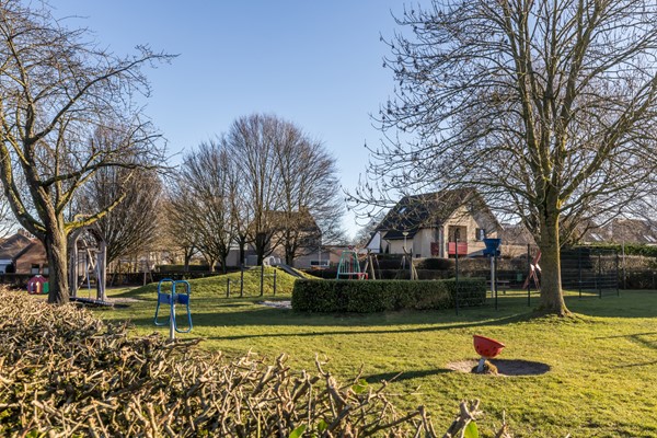 Foto - Te koop: Hoekwoning met 3 slaapkamers en een ruime tuin in Ubachsberg